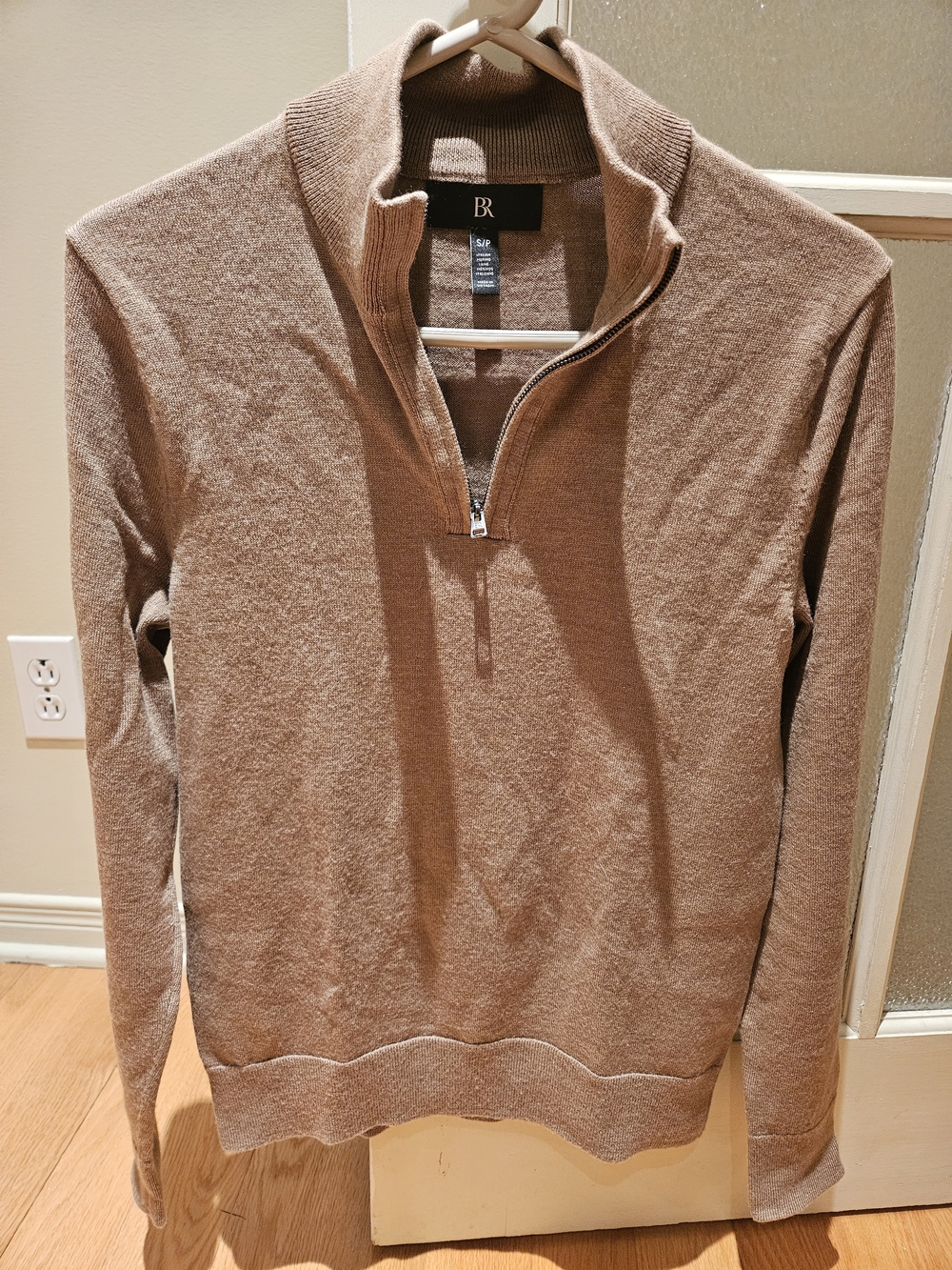 Banana Republic Men's Zip Mock Neck Sweater - Light Tan